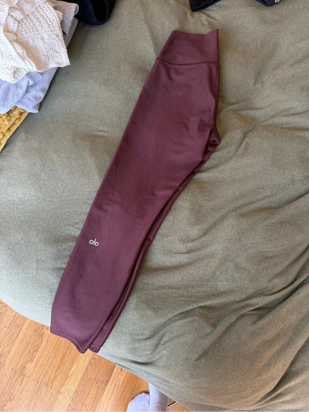 Alo High-Waist Airlift Legging